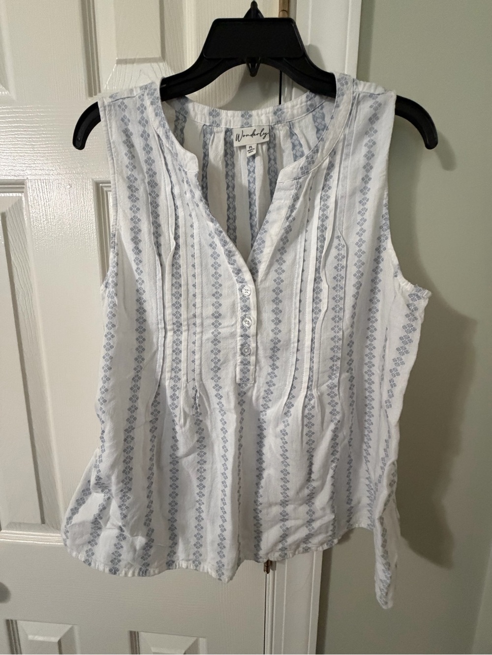 Wonderly White Sleeveless Camisole with Light Blue Vertical Pattern